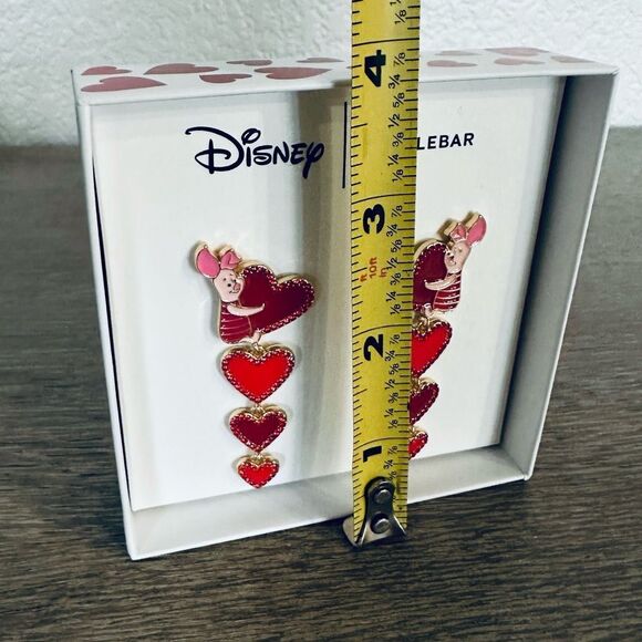 Disney BaubleBar Winnie the Pooh Piglet Cascading Hearts Valentine Earrings - Picture 2 of 3